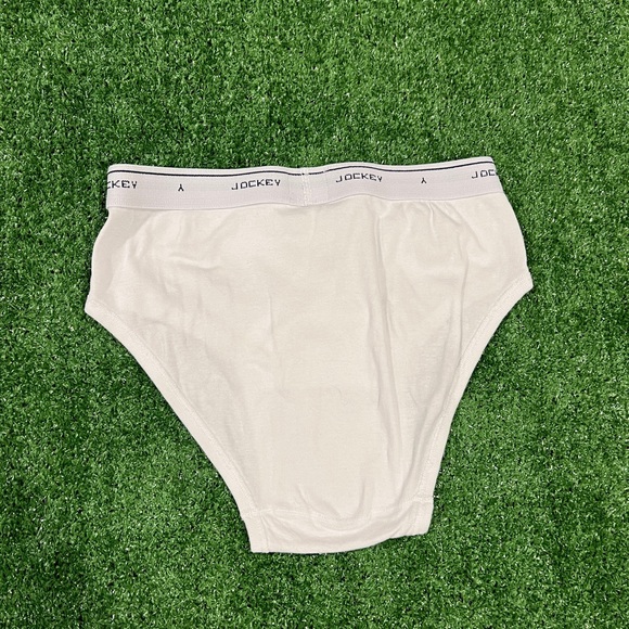 🩲 NEW! SIZE 38 JOCKEY WHITE COTTON BRIEFS - Picture 3 of 3